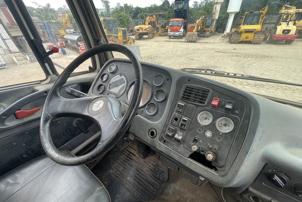 Mercedes Benz Atego 2423 - 04/04 6