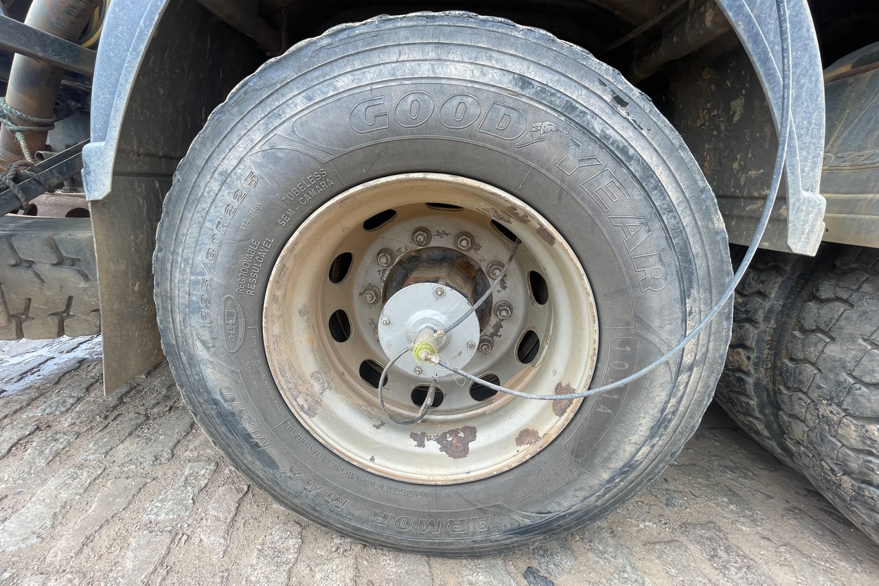 Mercedes Benz Atego 2423 - 04/04 20