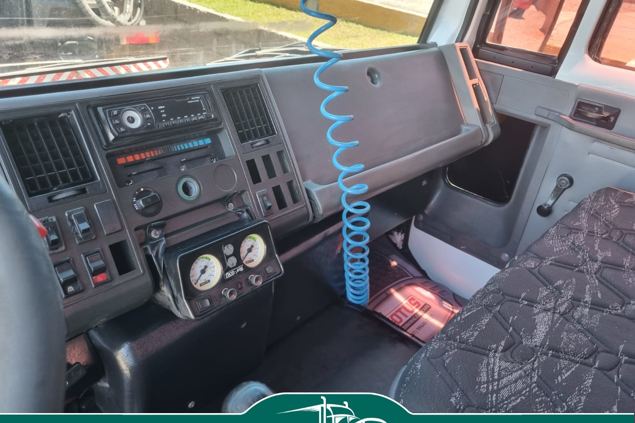Ford Cargo1621 - 00/00 15