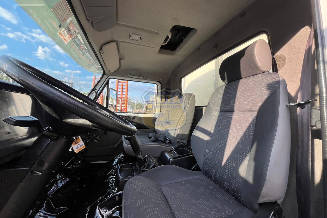 Volkswagen 10-160 E Delivery - 14/15 13