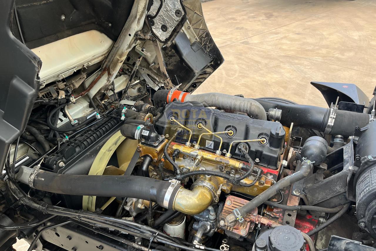 Volkswagen 10-160 E Delivery - 14/15 17