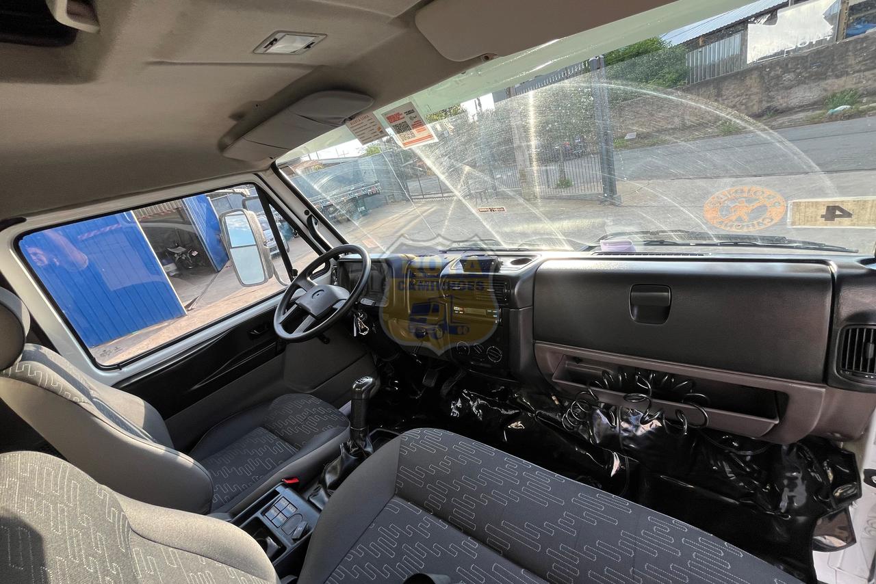 Volkswagen 10-160 E Delivery - 14/15 18