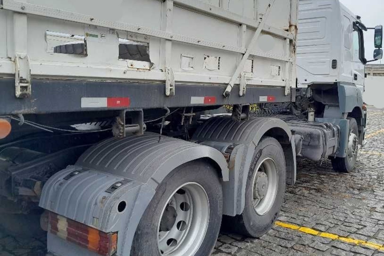 Mercedes Benz Axor 2544 - 13/13 8