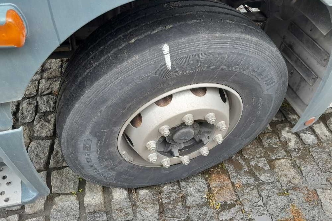 Mercedes Benz Axor 2544 - 13/13 14