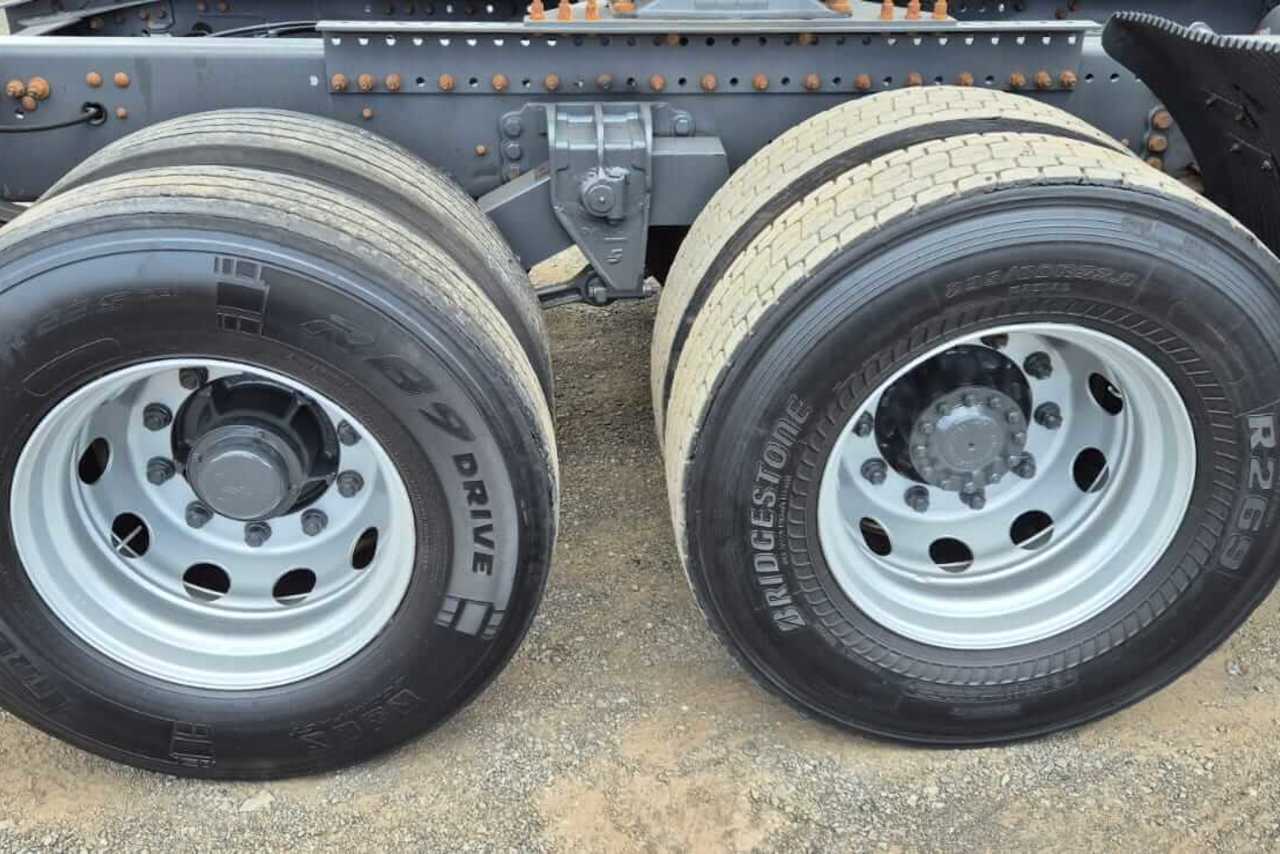 Volvo FH 460 - 13/13 8