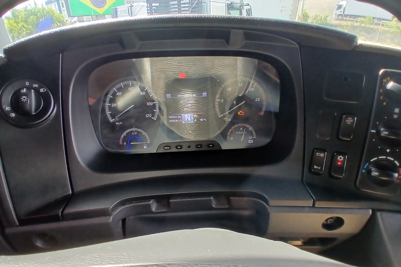 Mercedes Benz Axor 2544 - 21/21 16