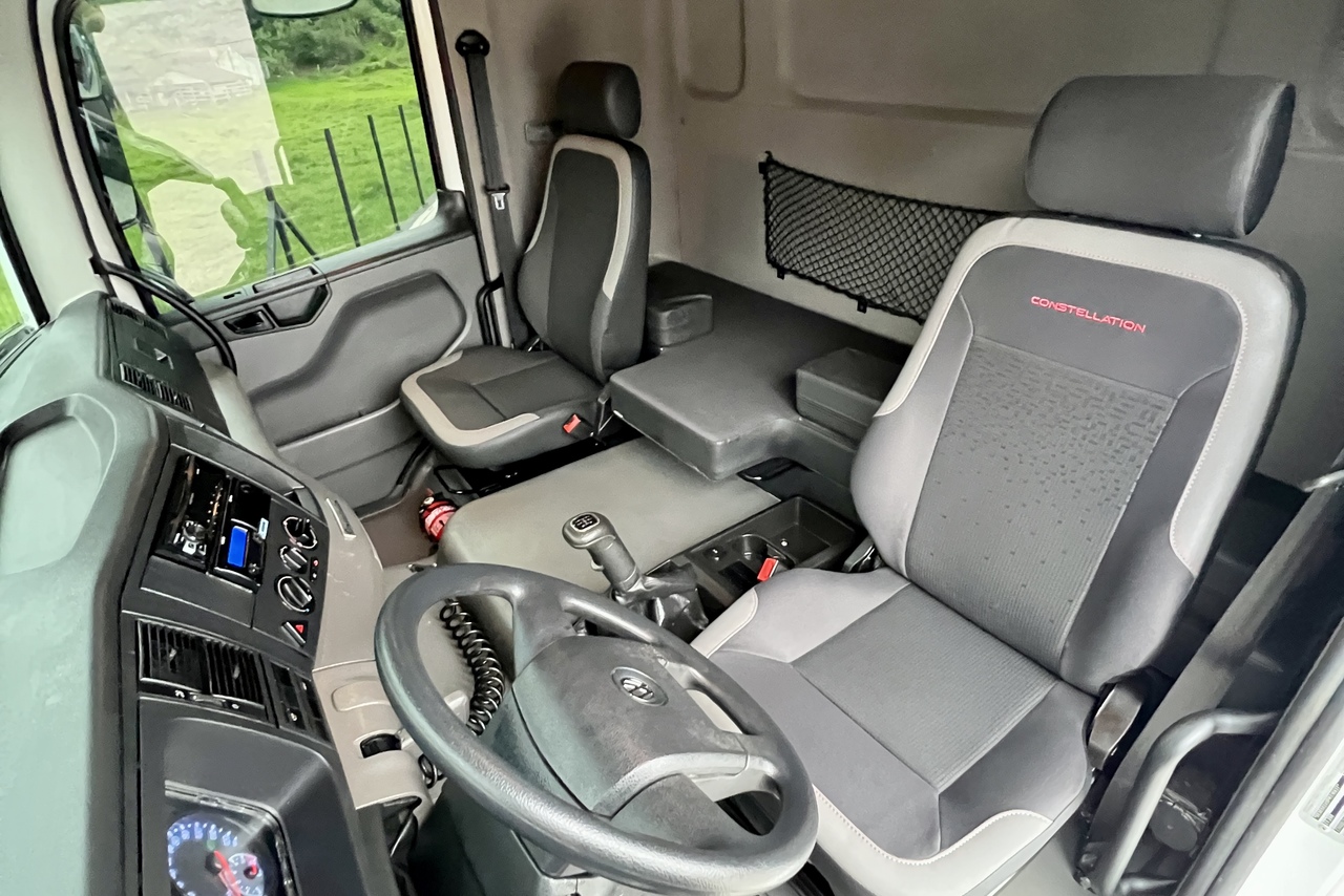 Volkswagen 24-280 E Constellation 6x2 - 22/23 6