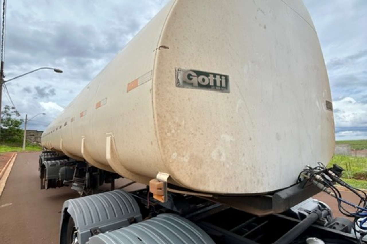 Mercedes Benz Axor 2544 - 11/11 8