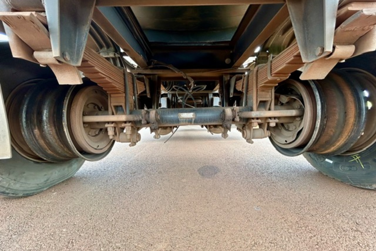 Mercedes Benz Axor 2544 - 11/11 13