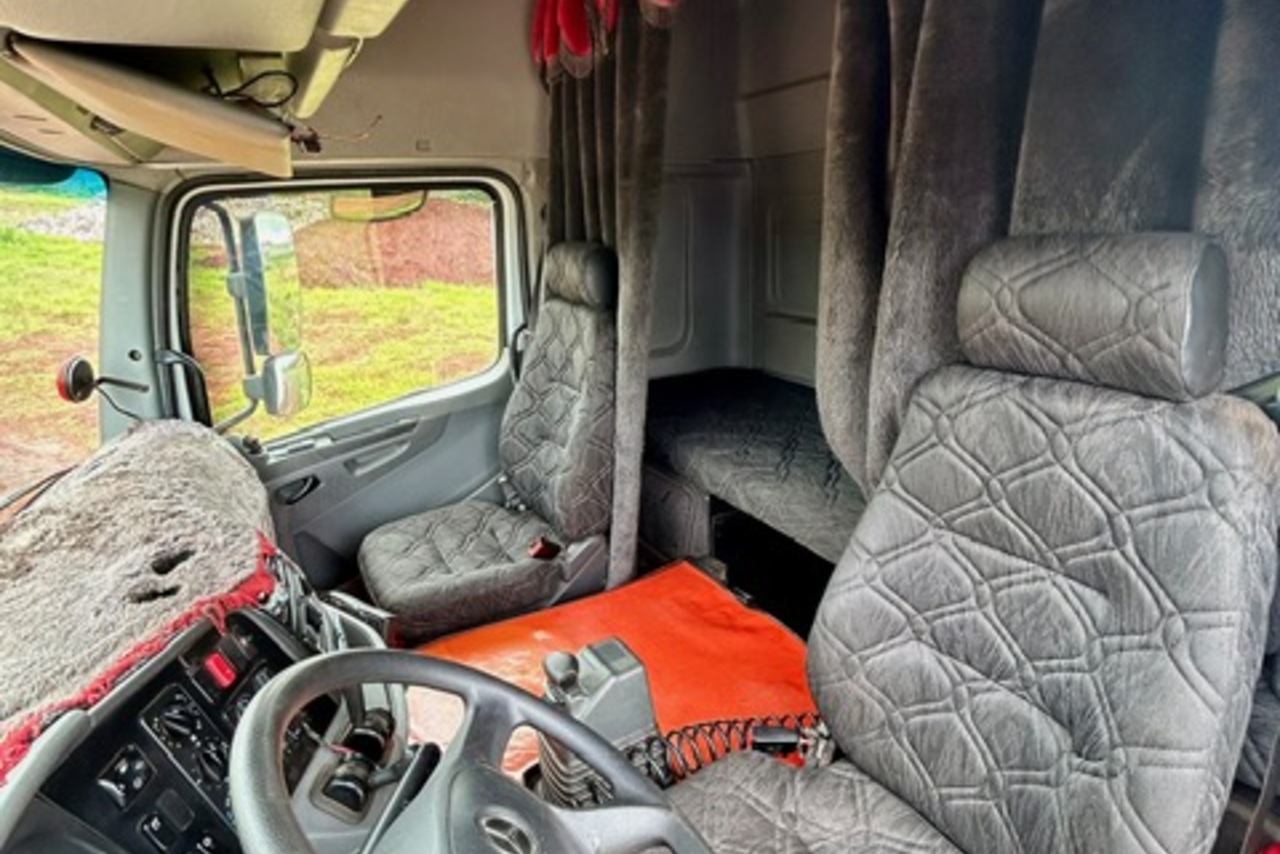 Mercedes Benz Axor 2544 - 11/11 15