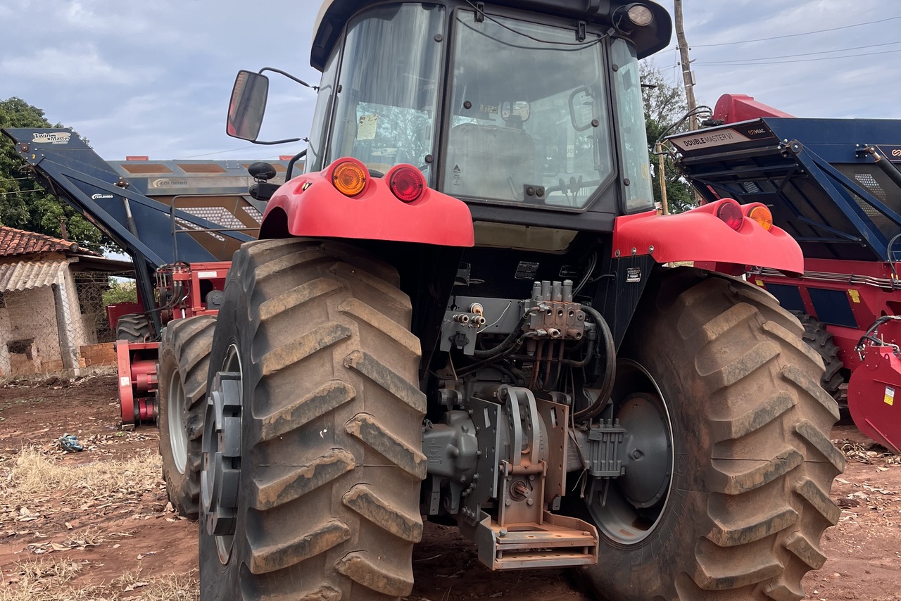 Massey Ferguson 7180 - 12/12 2