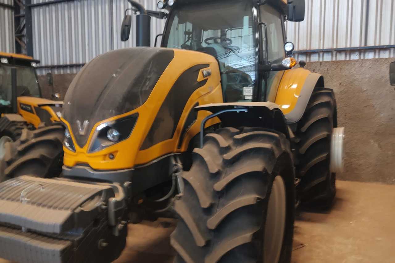 Valtra Outros - 22/22 2