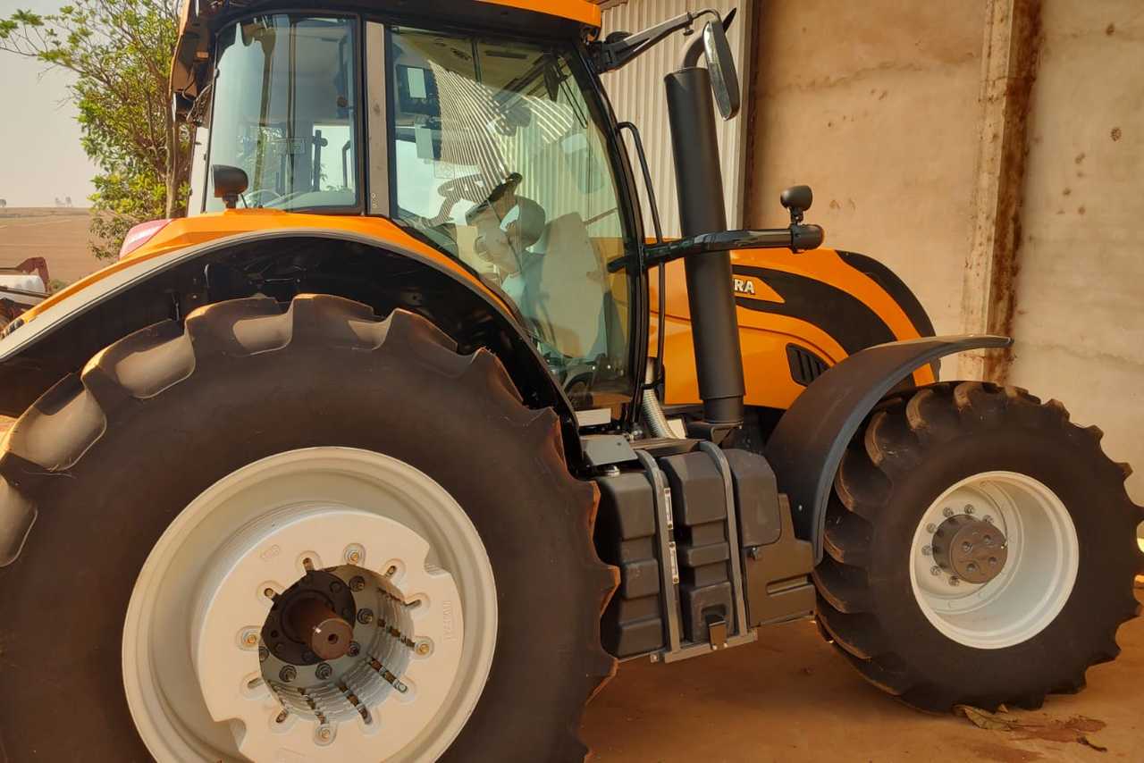 Valtra Outros - 22/22 6