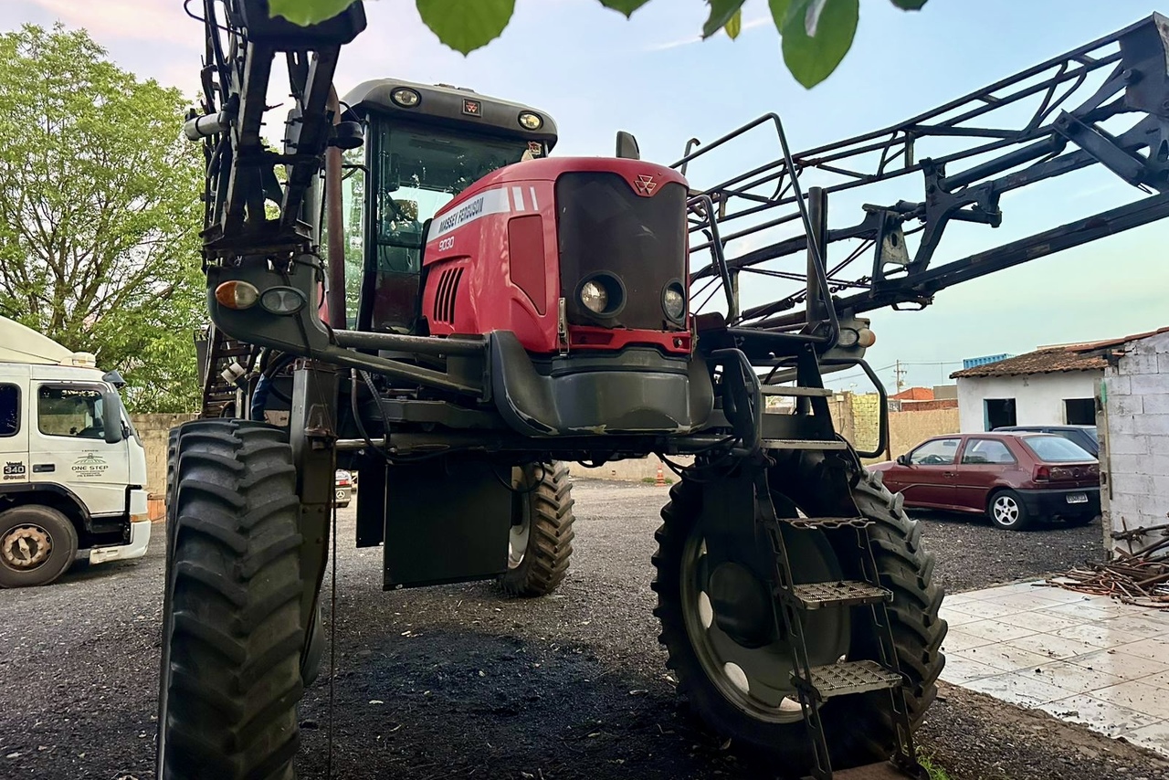 Massey Ferguson 9030 - 12/12 7