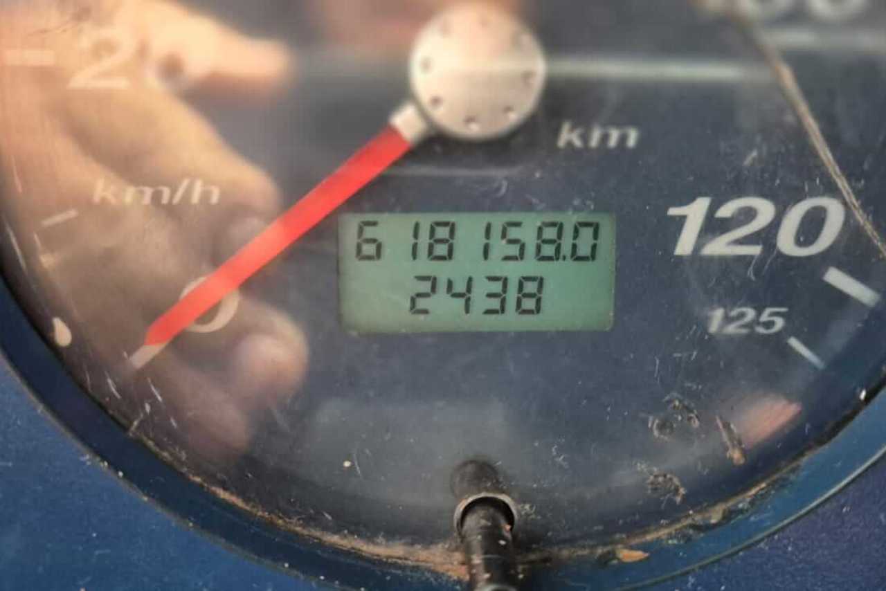 Volkswagen 24 220 - 06/06 2