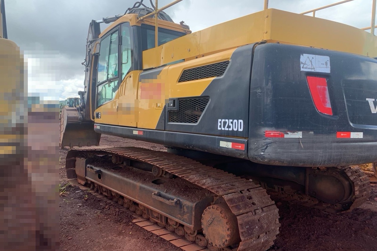 Volvo EC 250 DL - 15/15 6