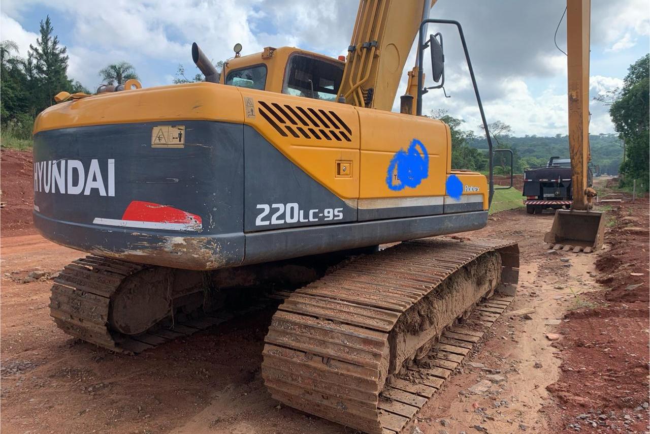 Hyundai R220 LC - 13/13 16