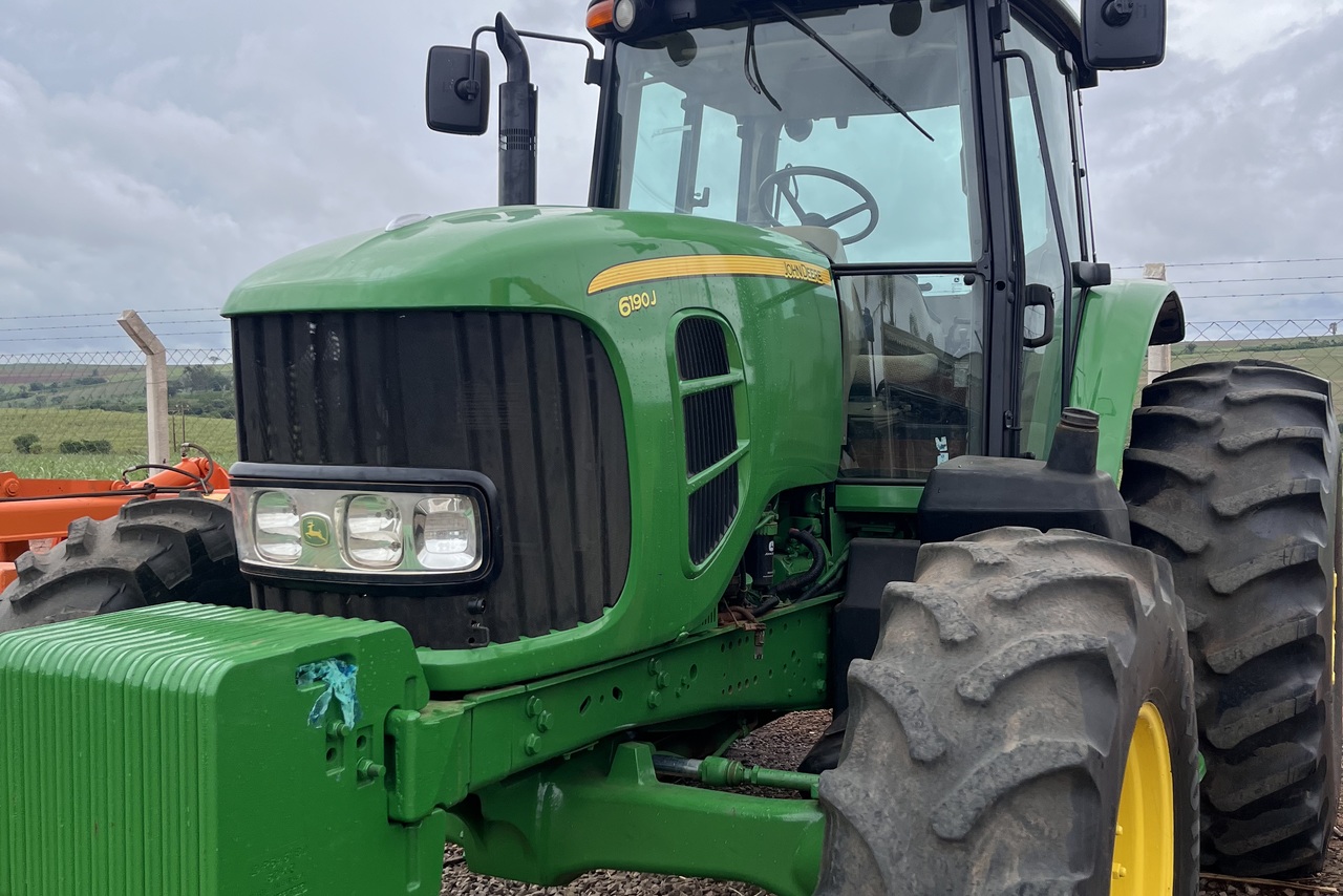 John Deere 6190J - 18/18 6
