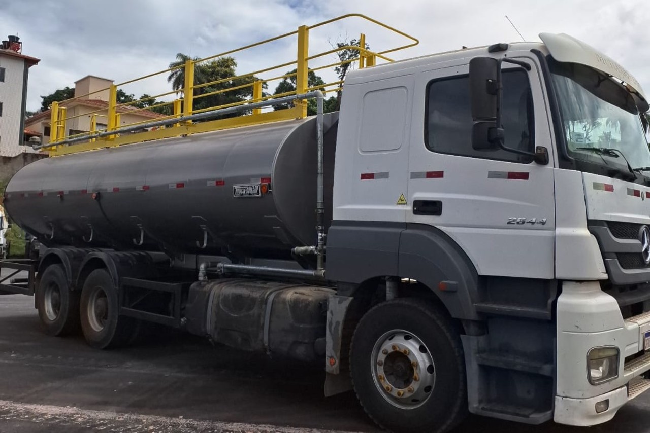 Mercedes Benz Axor 2644 - 13/13 2
