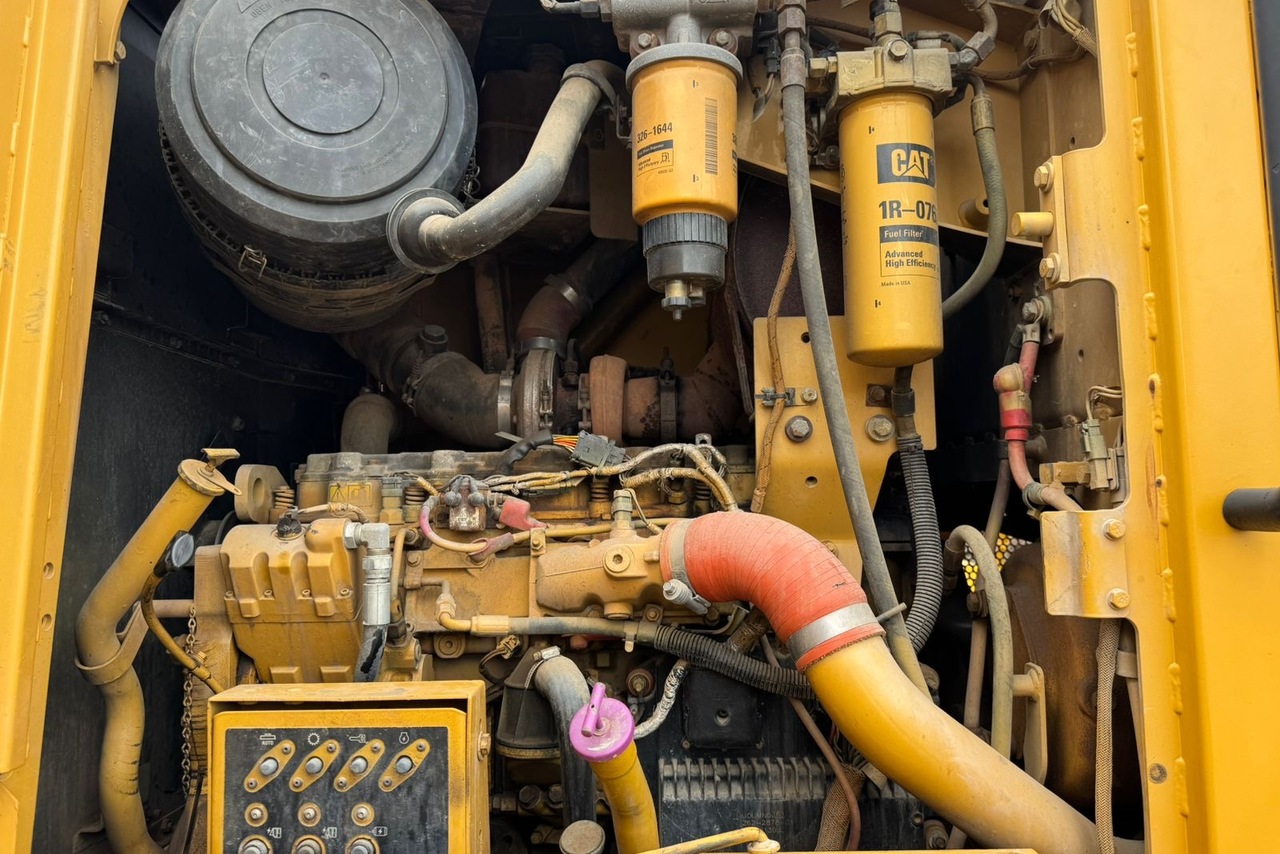 Caterpillar 140M - 11/11 8