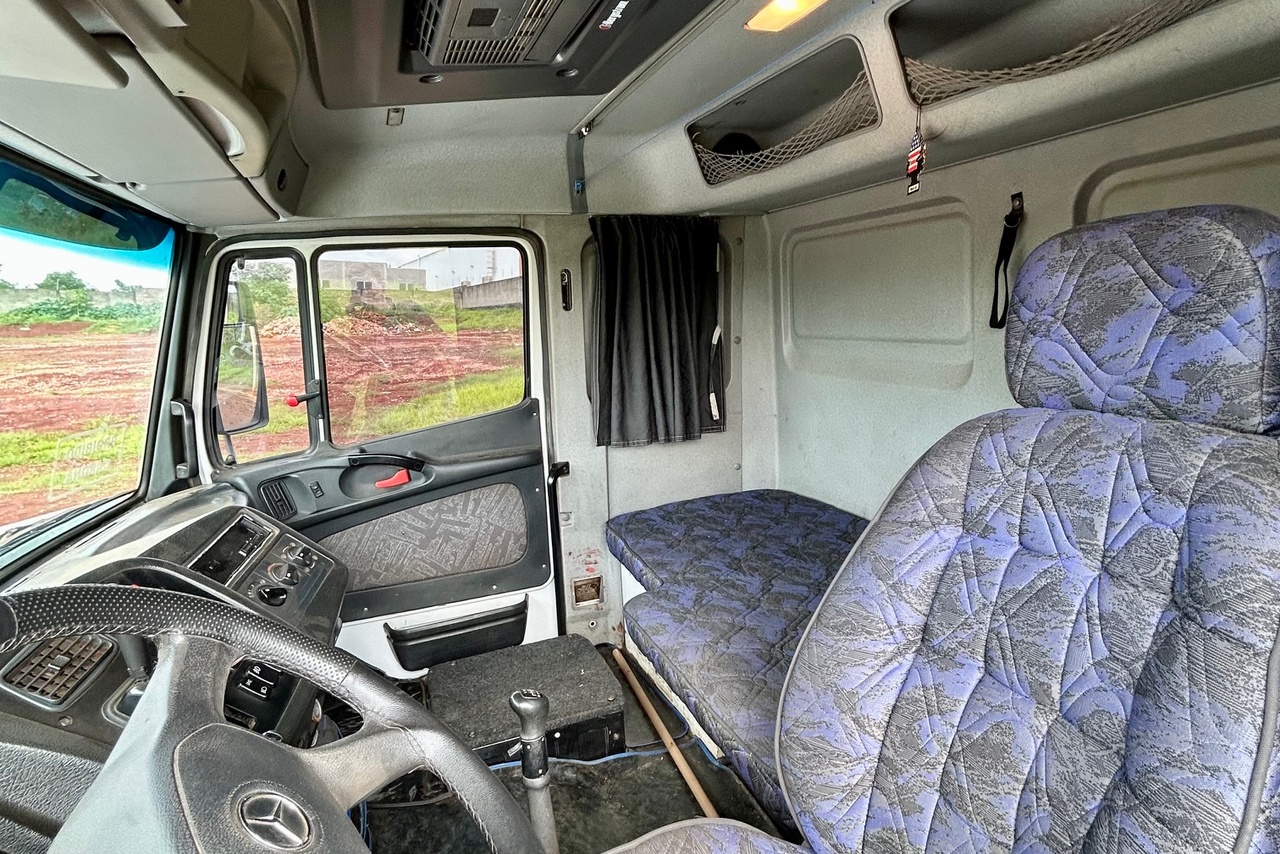 Mercedes Benz MB 1635 - 12/12 15