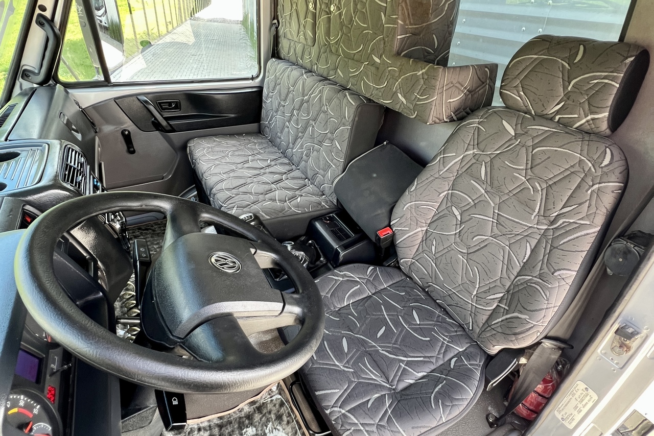 Volkswagen 10-160 E Delivery - 15/16 15