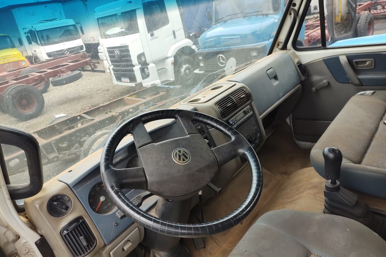 Volkswagen 8 150 - 10/11 4