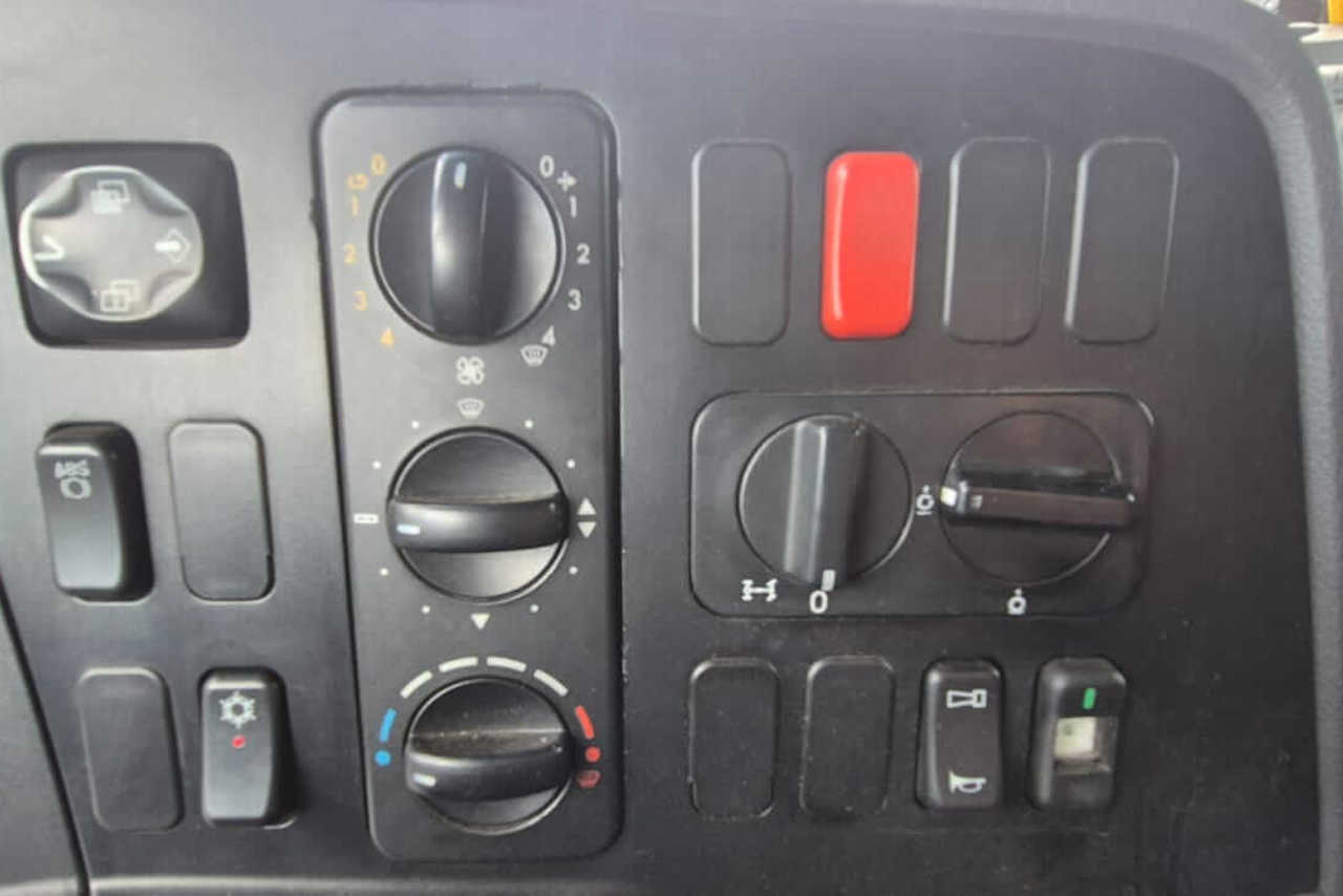 Mercedes Benz Axor 2535 - 11/12 4