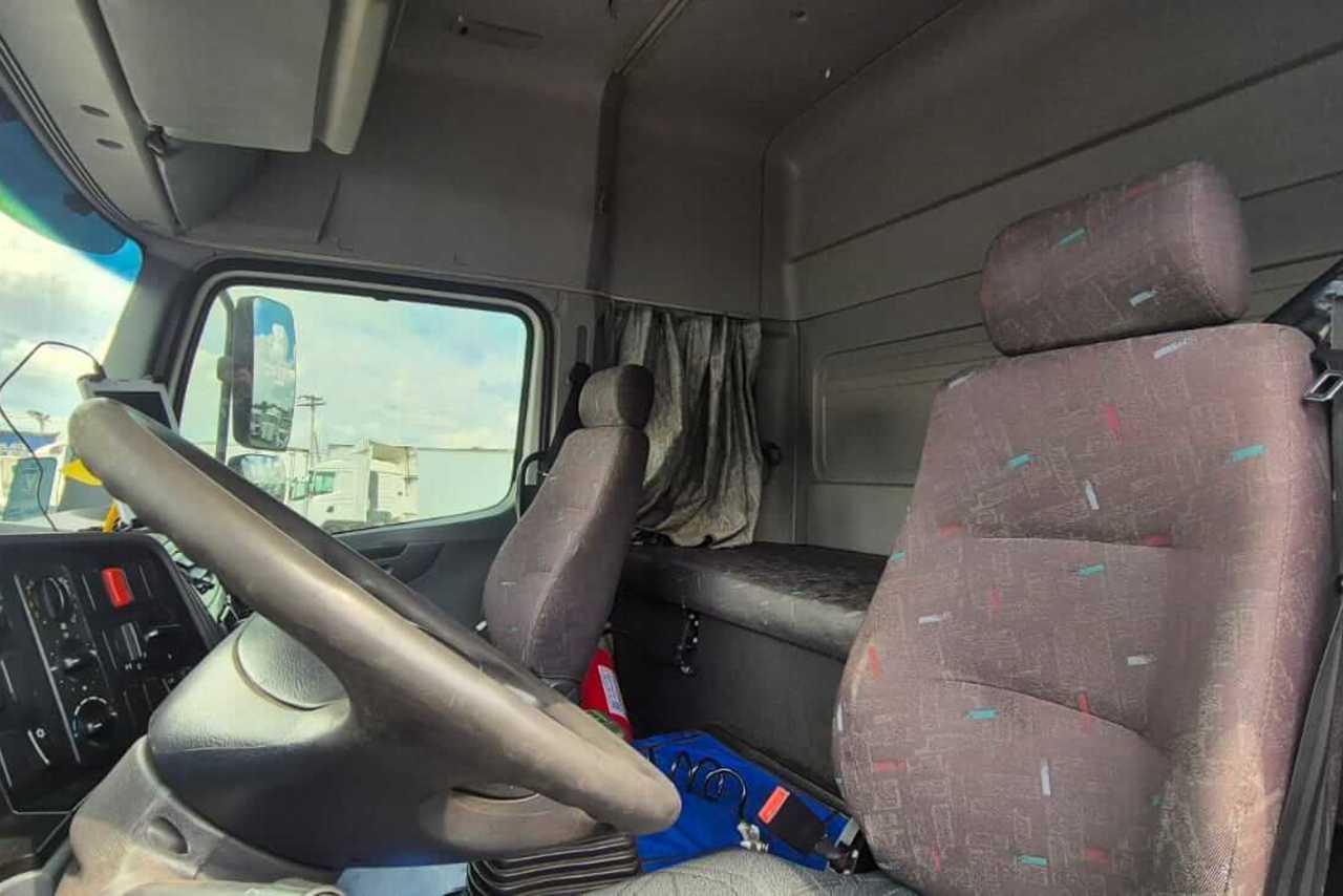 Mercedes Benz Axor 2535 - 11/12 11