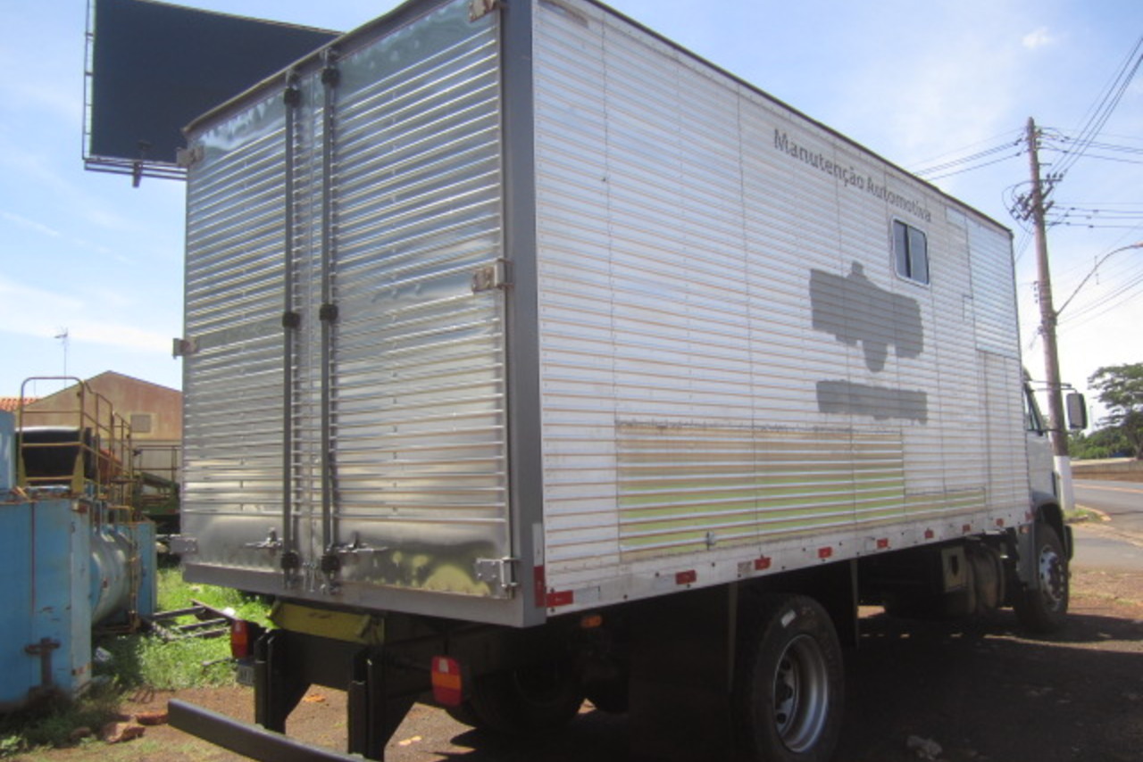 Volkswagen 15-180 E Worker - 08/09 11
