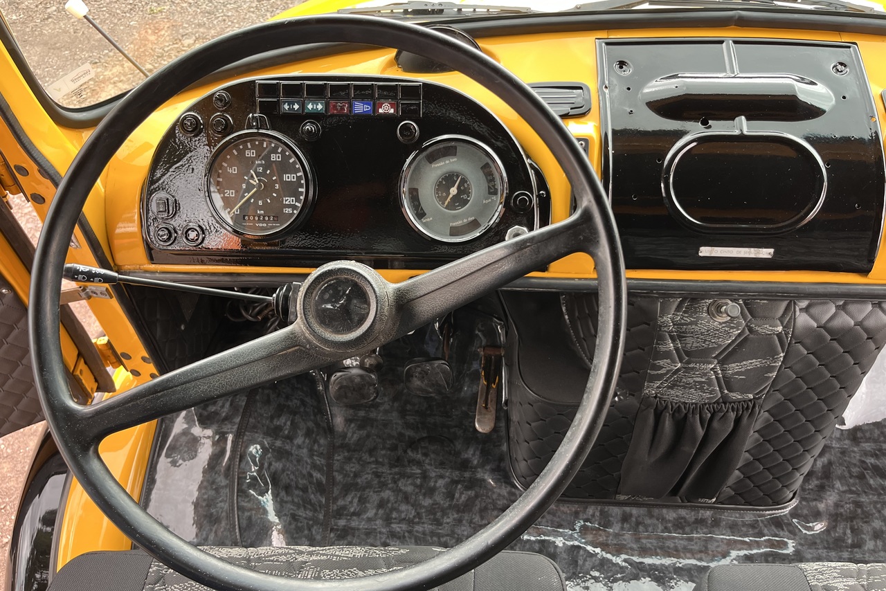 Mercedes Benz MB 1513 - 82/82 11