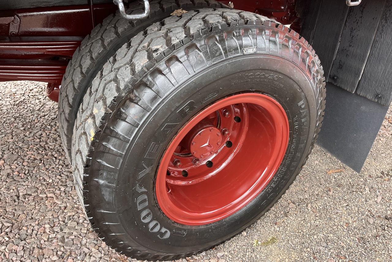 Mercedes Benz MB 1513 - 82/82 21