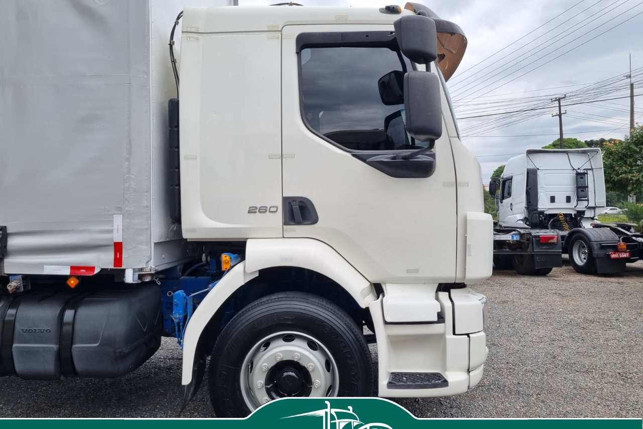 Volvo VM260 - 10/10 7