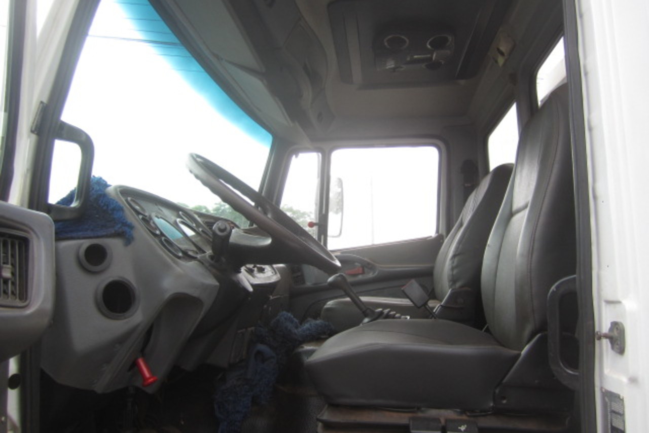 Mercedes Benz Atego 2726 - 10/11 2
