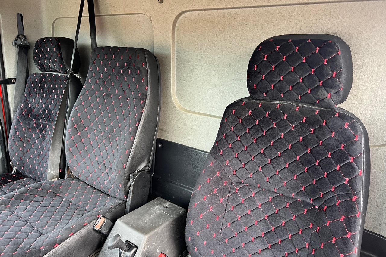 Mercedes Benz MB 1718 - 07/08 3