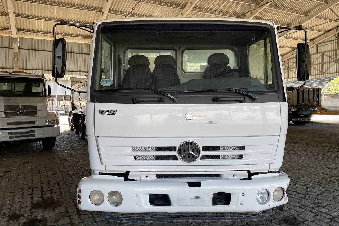 Mercedes Benz MB 1718 - 09/09 5
