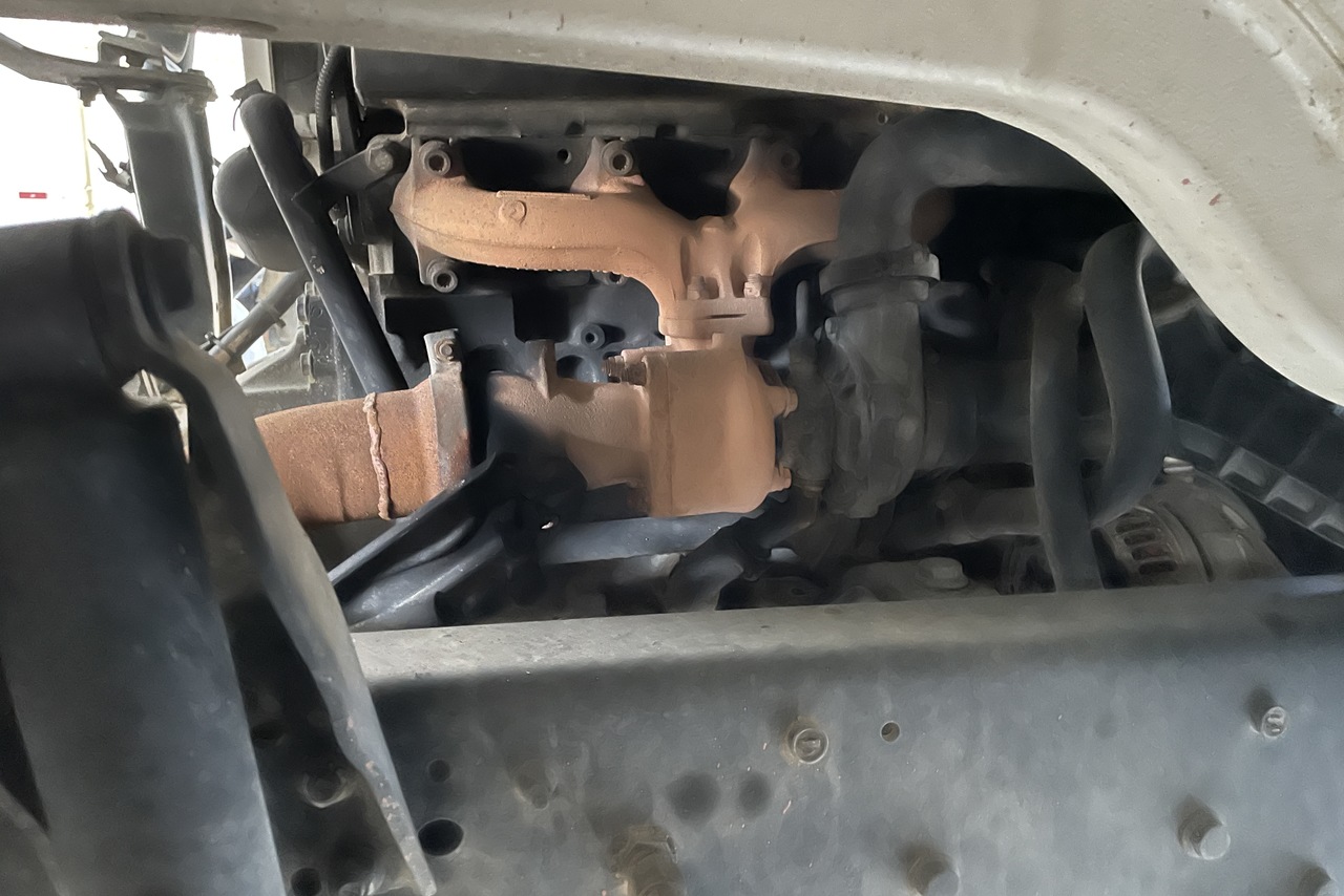 Mercedes Benz MB 1718 - 09/09 9
