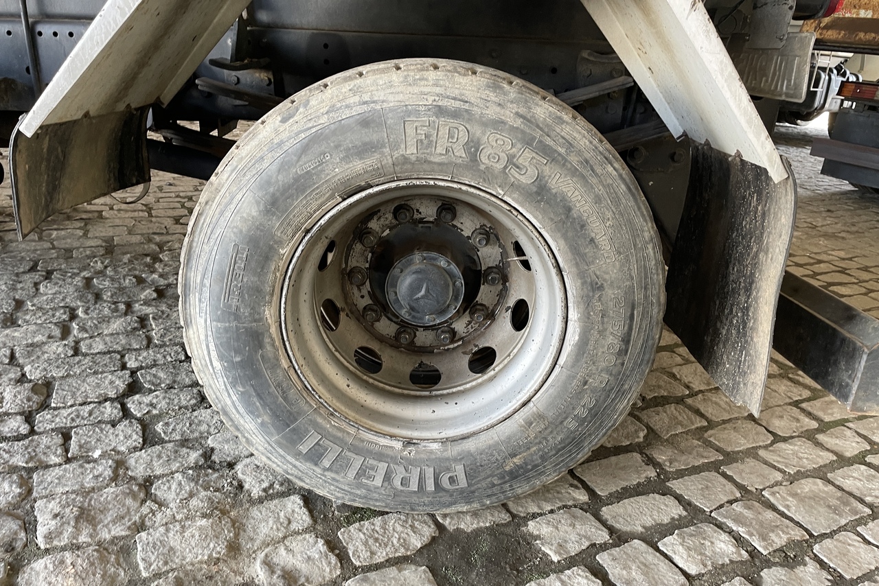 Mercedes Benz MB 1718 - 09/09 17