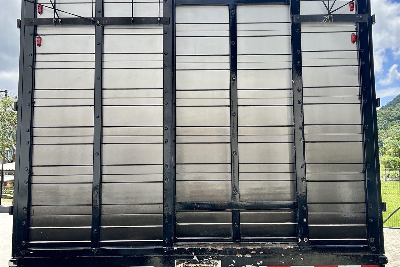 Ford Cargo816 - 13/13 12