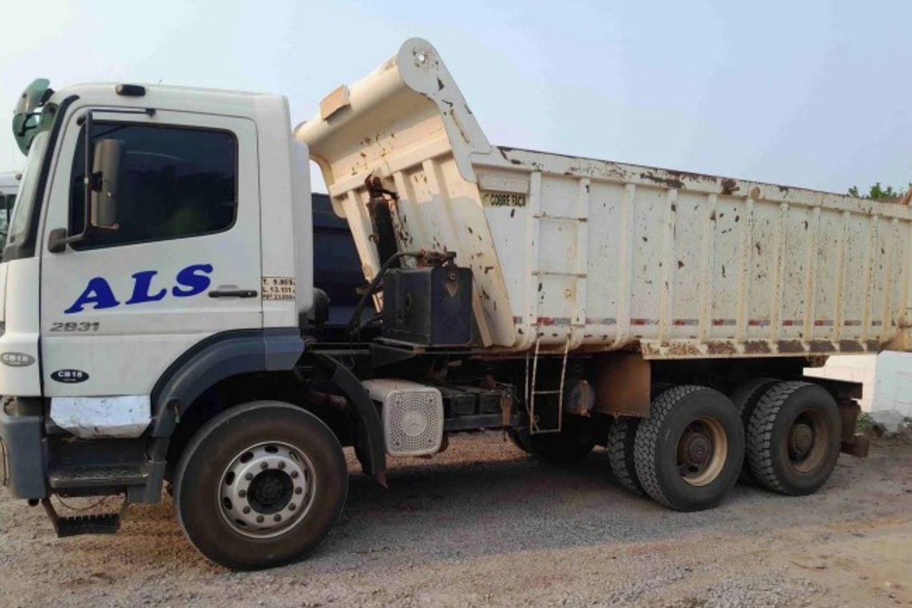 Mercedes Benz Axor 2831 - 11/11 2