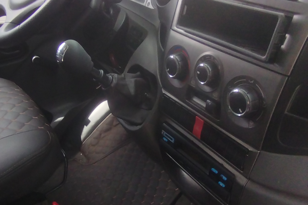 Iveco Daily 70C17 - 13 6
