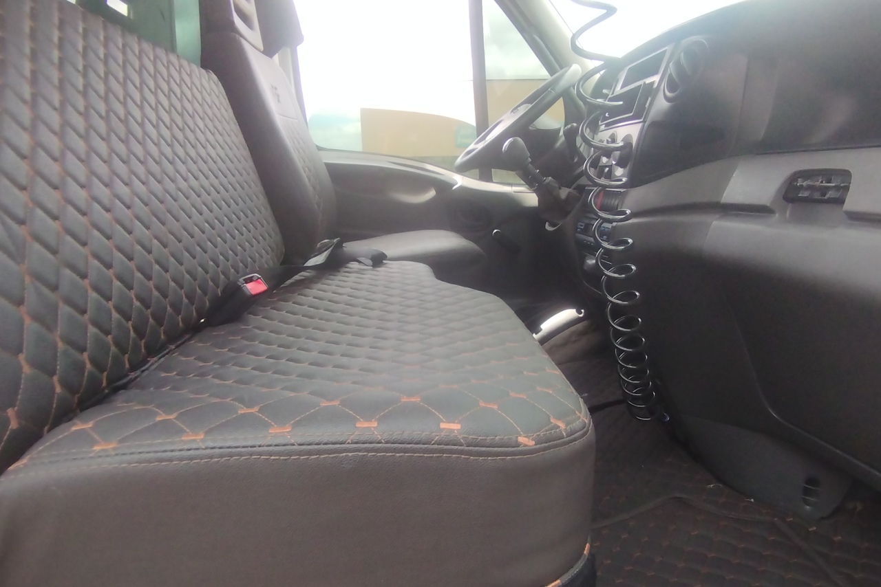 Iveco Daily 70C17 - 13 9