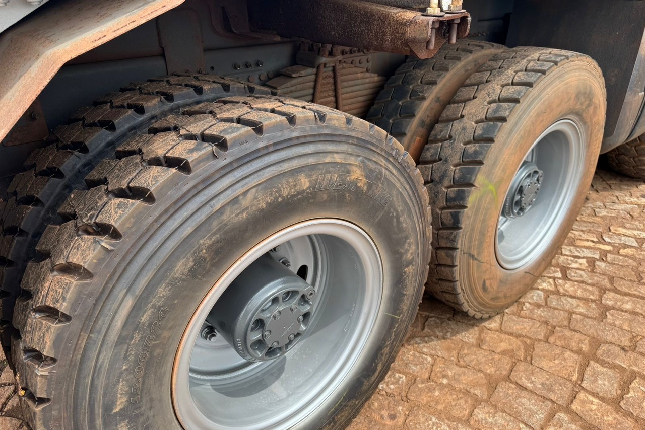 Volvo FMX 500 8x4 Euro 5 - 20/21 3