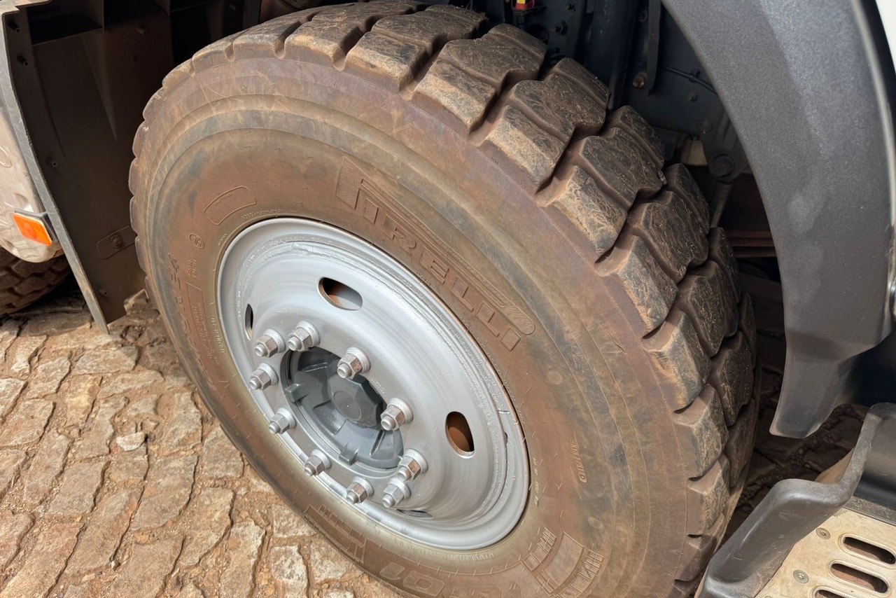 Volvo FMX 500 8x4 Euro 5 - 20/21 6