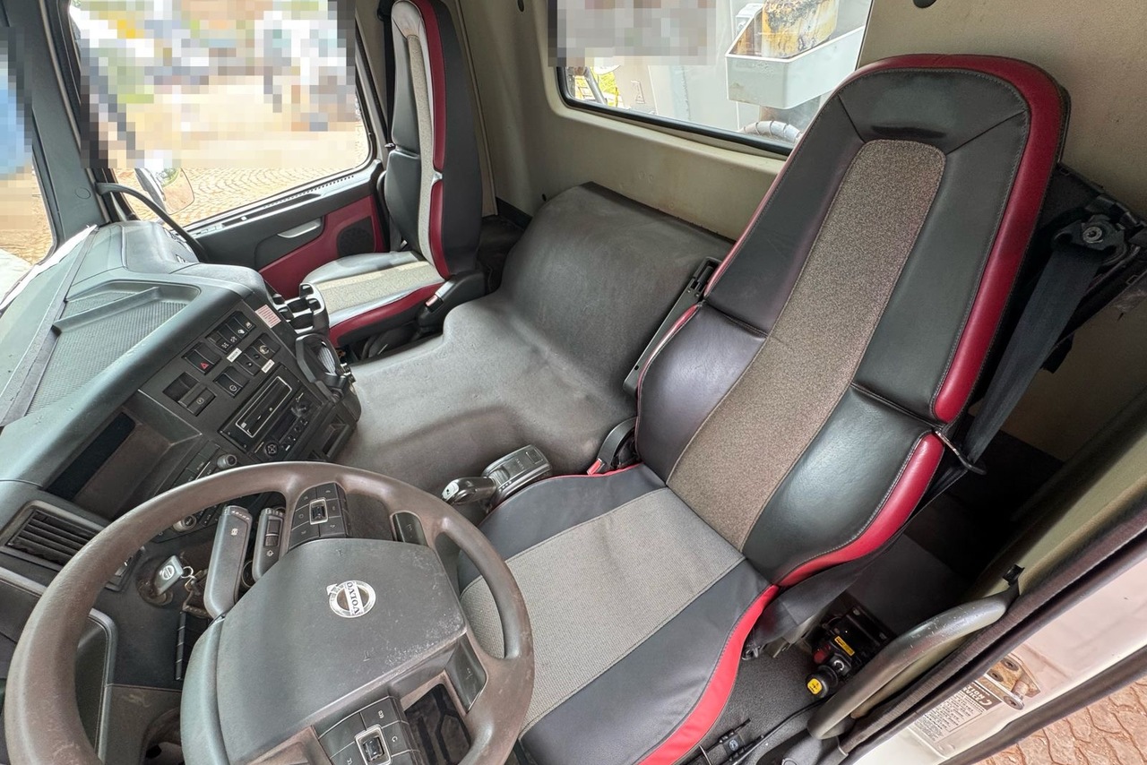 Volvo FMX 500 8x4 Euro 5 - 20/21 10