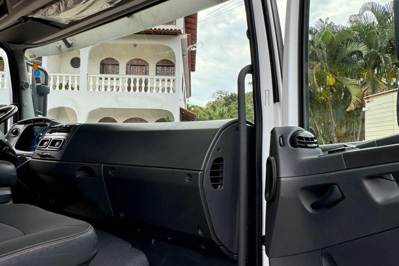 Mercedes Benz Atego 1719 - 22/23 9