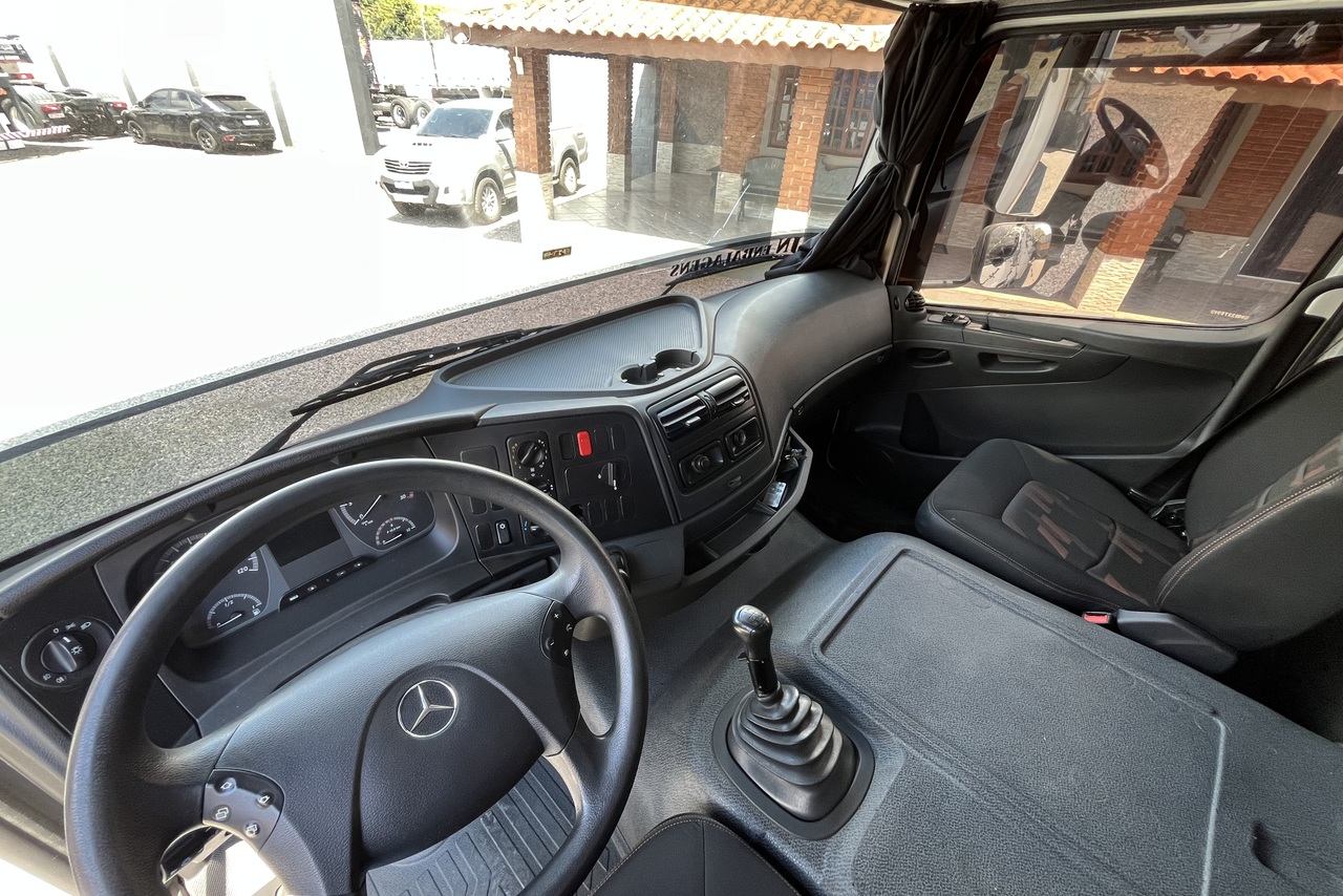 Mercedes Benz Atego 2426 - 21/22 11