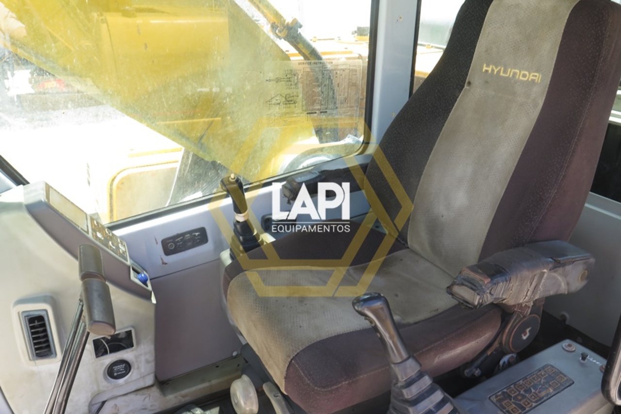 Hyundai R250 - 10/10 2