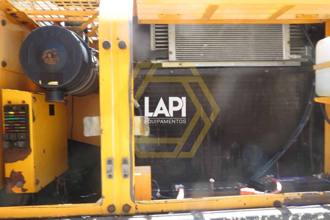 Hyundai R250 - 10/10 8
