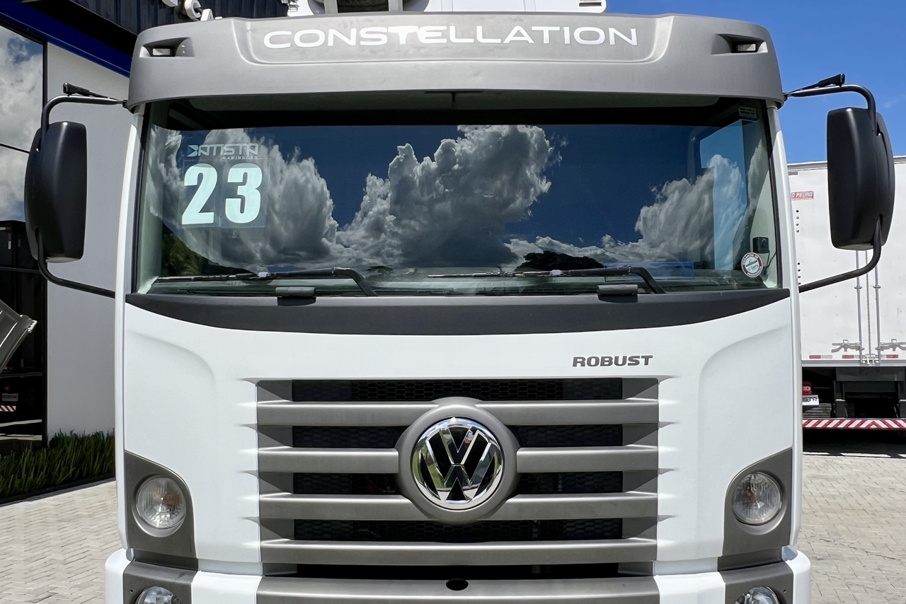 Volkswagen 24-260 Constellation 6x2 - 22/23 2